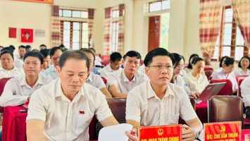 Hội đồng nhân dân xã Nghĩa Hành nhiệm kỳ 2021 - 2026 khai mạc kỳ họp thường lệ (kỳ họp thứ 2) để quyết định các nội dung công việc theo thẩm quyền.