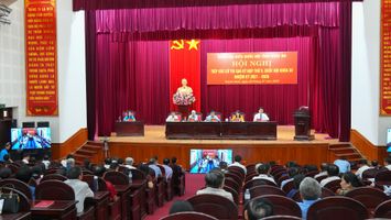 Đoàn đại biểu Quốc hội tỉnh Nghệ An tổ chức tiếp xúc cử tri sau kỳ họp thứ 9, Quốc hội khóa XV theo hình thức trực tiếp kết hợp trực tuyến