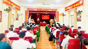 Kỳ họp thứ 2, HĐND xã Cam Phục xem xét thông qua nhiều nghị quyết quan trọng, thúc đẩy phát triển kinh tế - xã hội 6 tháng cuối năm 2025