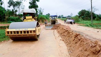 Cử tri Anh Sơn kiến nghị nâng cấp tuyến đường ĐT.534 do xuống cấp nghiêm trọng