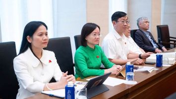 Đoàn đại biểu Quốc hội tỉnh Nghệ An tham dự  Hội thảo khoa học cấp Quốc gia “Quốc hội Việt Nam – 80 năm hình thành và phát triển”