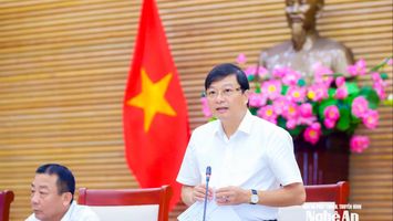 Chủ tịch UBND tỉnh Nghệ An: Tham mưu giải pháp phù hợp để điều động, biệt phái công chức hỗ trợ cấp xã