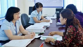 Nghị định 381/2026/NĐ-CP: Cán bộ, công chức cấp xã được hưởng phụ cấp công vụ 55%