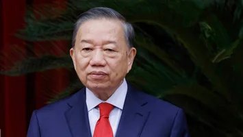 Khai mạc trọng thể Hội nghị lần thứ Tư Ban Chấp hành Trung ương Đảng khóa XIV