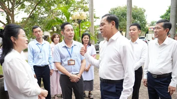 Chủ tịch UBND tỉnh Võ Trọng Hải chỉ đạo tháo gỡ khó khăn, nâng cao chất lượng các đơn vị y tế tuyến Quốc lộ 48