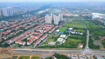 Cử tri các xã phản ánh bảng giá đất điều chỉnh tăng quá cao, gây khó khăn trong thực hiện nghĩa vụ tài chính về đất đai