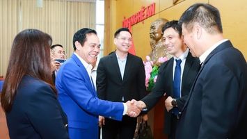 Chủ tịch UBND tỉnh Nghệ An làm việc với nhà đầu tư Aeon Mall Việt Nam