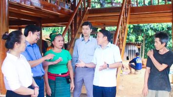 Phó Chủ tịch Thường trực HĐND tỉnh làm việc với Thường trực HĐND 5 xã vùng Tây Bắc tỉnh