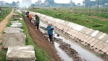 Tiếp tục bố trí kinh phí sửa chữa, nâng cấp hệ thống kênh mương thủy lợi tại Phúc Lộc và Văn Kiều