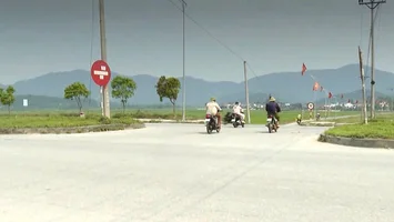 Tăng cường bảo đảm an toàn giao thông tại ngã tư Quốc lộ 7C, xã Trung Lộc