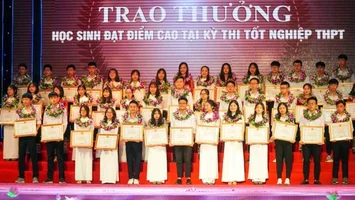 Nghệ An: Ban hành chính sách mới về khen thưởng tập thể, cá nhân đạt thành tích cao trong các cuộc thi