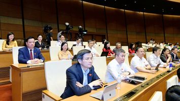 Chủ động, trách nhiệm, đổi mới, nâng cao hiệu quả hoạt động của Đoàn đại biểu Quốc hội tỉnh Nghệ An trong 6 tháng đầu năm 2026