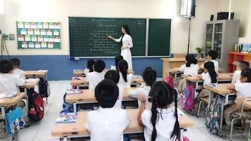 Từ 1/7/2026, giáo viên không còn phải xét thăng hạng chức danh nghề nghiệp