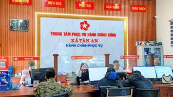 Đầu tư đồng bộ hạ tầng, trụ sở và trang thiết bị phục vụ hoạt động của cấp xã
