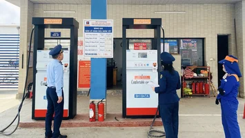 Bộ Công thương đề xuất quy định mới về phân vùng giá và thiết bị bán xăng dầu quy mô nhỏ tại Nghệ An