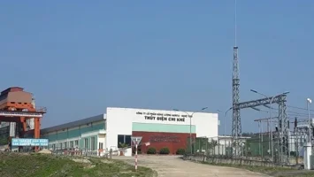 Cử tri xã Châu Khê kiến nghị xử lý ô nhiễm nguồn nước tại khu vực lòng hồ thủy điện Chi Khê