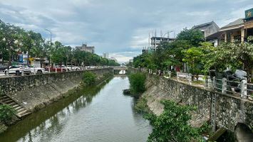 Khắc phục ô nhiễm khu vực Kênh Bắc qua phường Vinh Phú