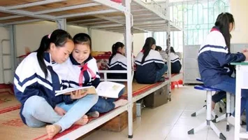 Bảo đảm chế độ hỗ trợ bán trú cho học sinh vùng khó khăn, nhà ở xa trường