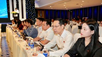 Đoàn ĐBQH tỉnh Nghệ An tham dự Hội nghị bồi dưỡng kỹ năng giám sát và chất vấn tại Huế