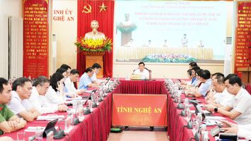 Thúc đẩy khoa học, công nghệ và chuyển đổi số, tạo động lực bứt phá kinh tế - xã hội