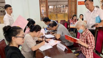 Nghệ An đẩy nhanh giải quyết các tồn đọng trong cấp Giấy chứng nhận quyền sử dụng đất
