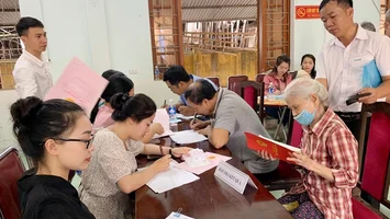 Nghệ An đẩy nhanh giải quyết các tồn đọng trong cấp Giấy chứng nhận quyền sử dụng đất