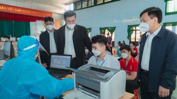 Sở Giáo dục và Đào tạo kiểm tra công tác tiêm vắc-xin cho học sinh