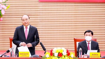 Chủ tịch nước Nguyễn Xuân Phúc làm việc với Ban Thường vụ Tỉnh ủy Nghệ An