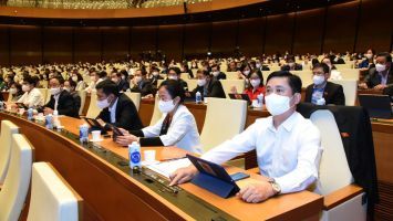 Phiên tòa trực tuyến - xu hướng toàn cầu về ứng dụng công nghệ thông tin trong hoạt động xét xử của Tòa án, thích ứng với yêu cầu phòng chống dịch bệnh.