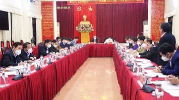 Đề nghị Trung ương xem xét các yếu tố đặc thù khi giao biên chế cho tỉnh Nghệ An