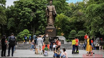 Bộ Y tế đề nghị dừng các hoạt động đông người không cần thiết dịp Tết Nguyên đán