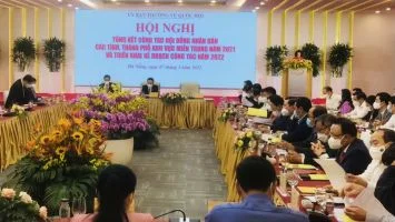 Thường trực HĐND tỉnh Nghệ An tham gia Hội nghị tổng kết công tác HĐND các tỉnh, thành phố khu vực miền Trung năm 2021 và triển khai kế hoạch công tác năm 2022