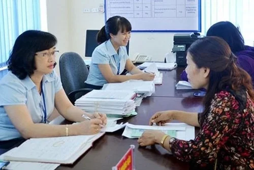 Nghị định 381/2026/NĐ-CP: Cán bộ, công chức cấp xã được hưởng phụ cấp công vụ 55%