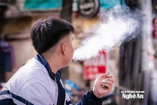 [Infographic] Từ 15/5/2026, phạt tiền đến 10 triệu đồng đối với hành vi chứa chấp người khác sử dụng thuốc lá điện tử