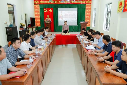 Ban Dân tộc HĐND tỉnh khảo sát việc triển khai các Chương trình MTQG tại xã Tương Dương