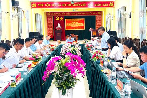 Tháo gỡ các khó khăn, vướng mắc, đẩy nhanh tiến độ đưa chính sách đến với đồng bào dân tộc thiểu số