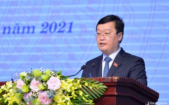 Chủ tịch UBND tỉnh Nguyễn Đức Trung : Triển khai ngay kế hoạch thực hiện các Nghị quyết của HĐND tỉnh
