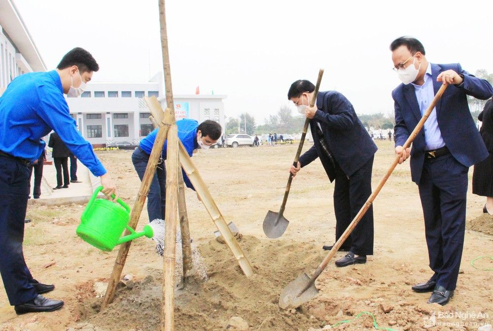bna_trung_tam_thanh_thieu_nien_thanh_quynh5035388_1012022.jpg