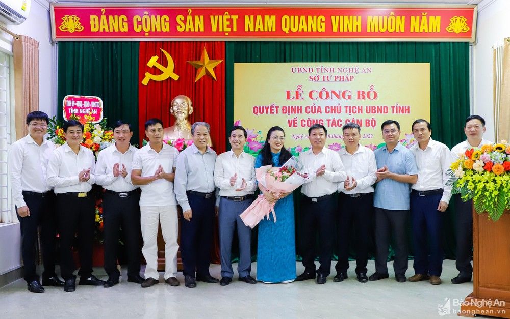 bna-ban-thuong-vu-huyen-uy-nghia-dan-4881.jpg