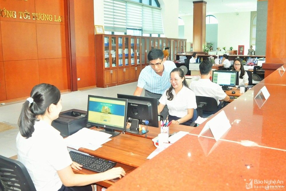 bna-anh-trang-1-kho-bac-nha-nuoc-nghe-an-thuc-hien-dich-vu-cong-truc-tuyenanhrh-hv-8183-5518.jpg