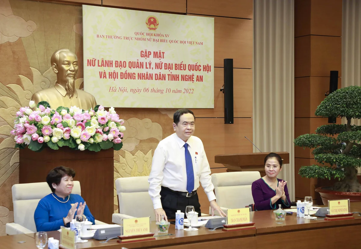 pho-chu-tich-thuong-truc-quoc-ho-1665056732283.jpg