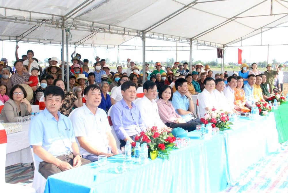 bna-dai-doan-ket2-tquynh-9773.jpg