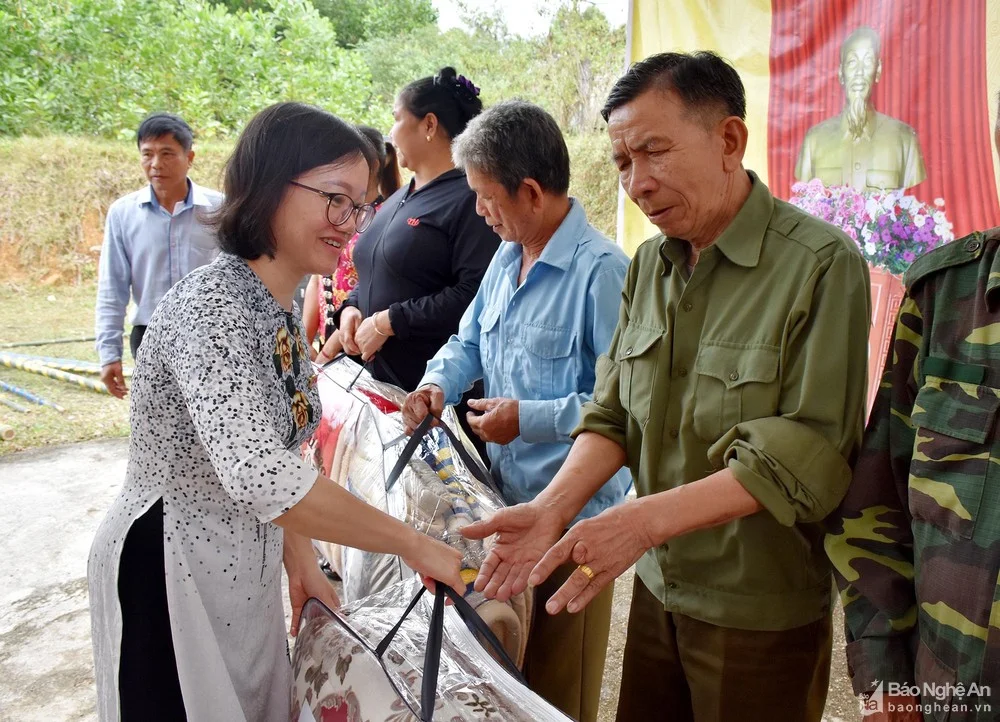 bna-6-ngoc-lam-anh-cong-kien-8793.jpg