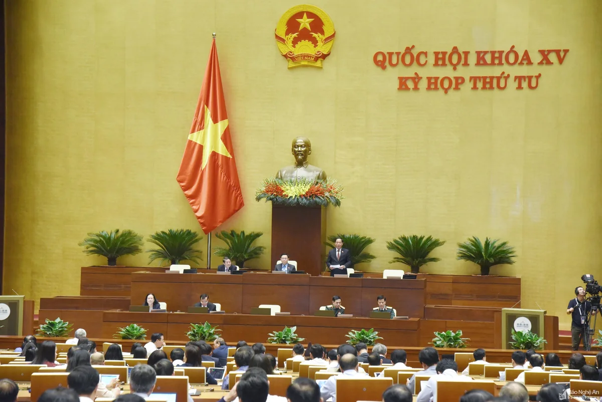 bna-toan-canh-phien-lam-viec-tai-hoi-truong-dien-hong-nha-quoc-hoi-chieu-911-anh-quang-khanh-679.jpg