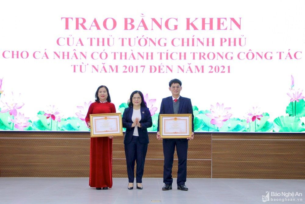 bna-bang-khen-chinh-phu-anh-my-nga-3324.jpg