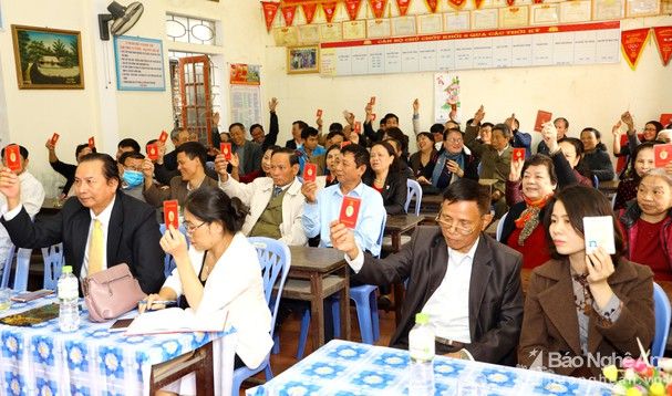 bna__dai_hoi_chi_bo_khoi_6_ben_thuy2330353_832022.jpg