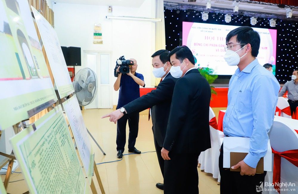 bna_hoi-thao-khoa-hoc-dong-chi-phan-dang-luu-voi-cach-mang-viet-nam-va-que-huong-nghe-an-hinh-anh-10.jpg