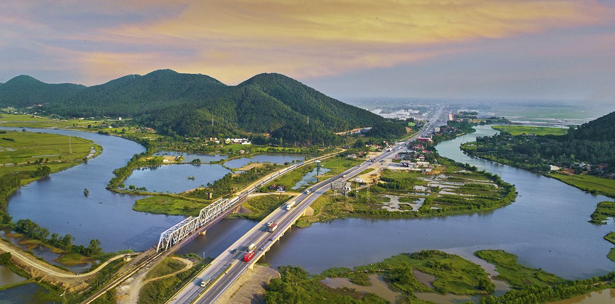 quang-canh-cau-cam-huyen-nghi-loc-anh-nguyen-thanh-hai.jpg