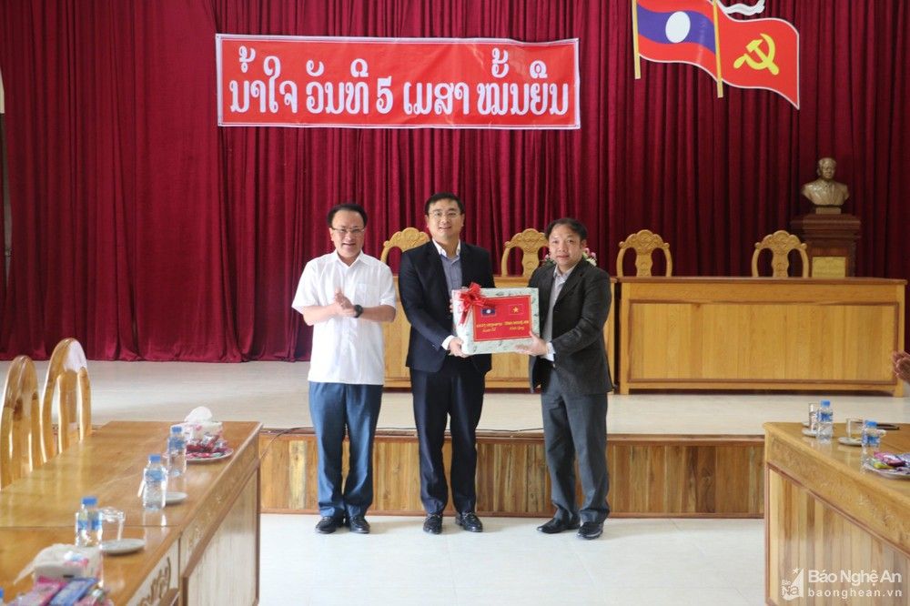 bna_so_ngoai_vu_nghe_an_chuc_tet_so_ngoai_vu_hua_phan388340_642022.jpg