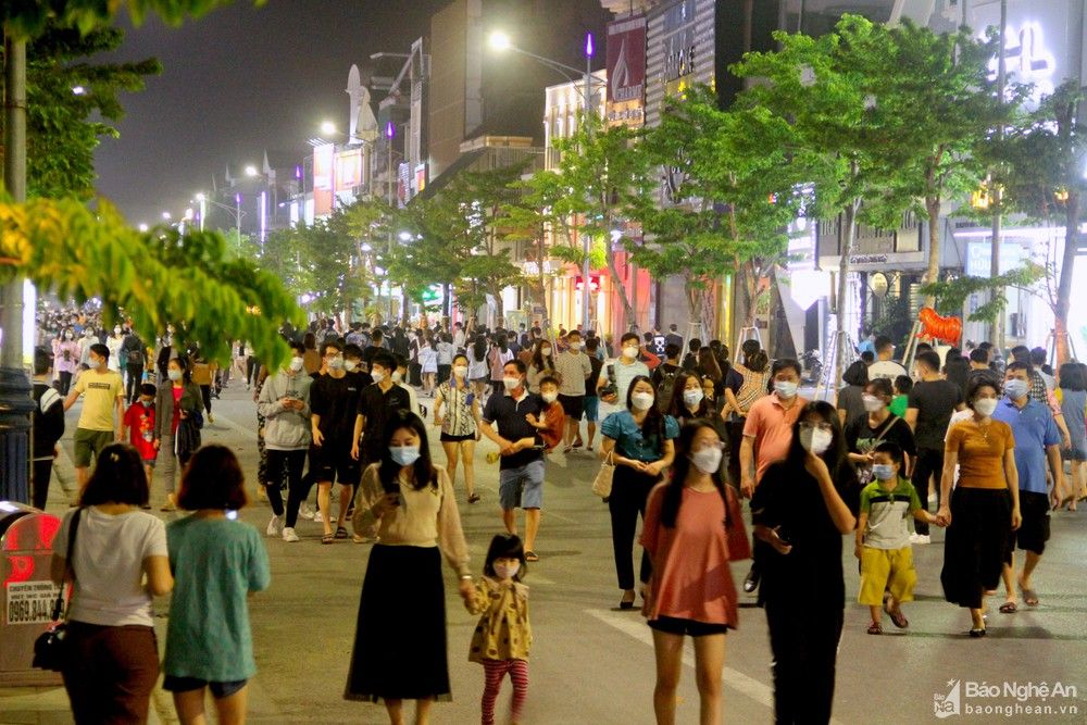 lam_tung6690323_1052022.jpg